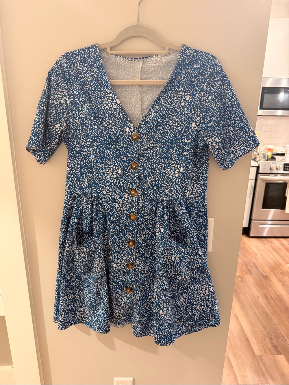 SHEIN Blue Floral Button-Front Casual Dress